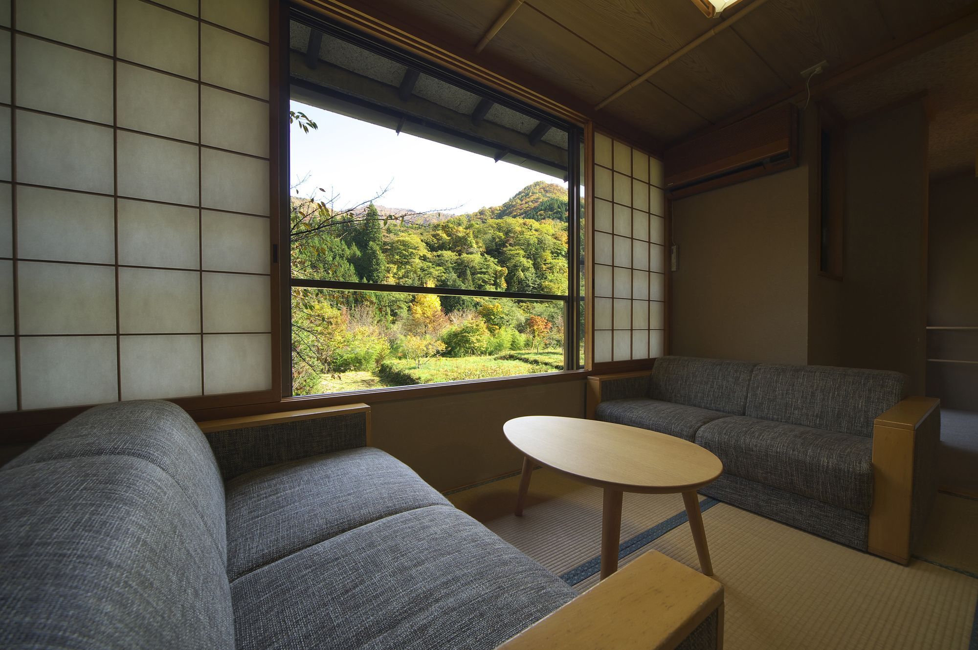 Magokuro Hotel Такаяма Екстериор снимка